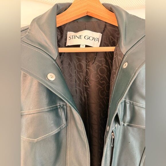 Stine Goya DROPPED SHOULDER HIGH COLLAR COAT - DARK GREEN, size XS - Picture 8 of 16